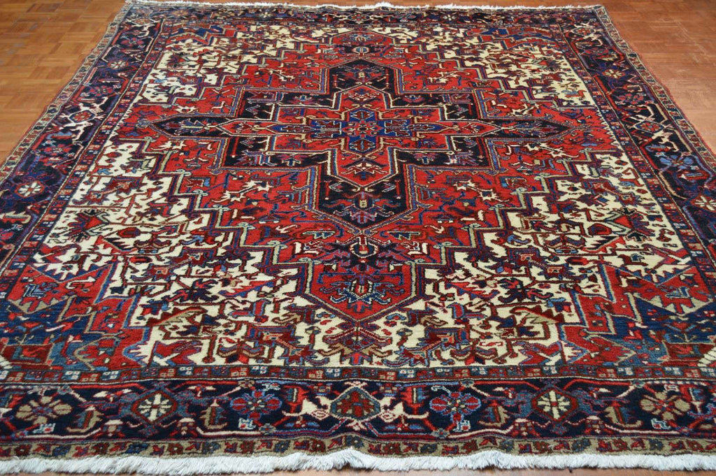 8' 6" x 10' 3" Persian Heriz Rug image 1