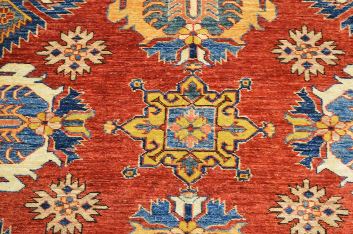 8' 0" x 10' 0" Pakistan Kazak Rug image 4
