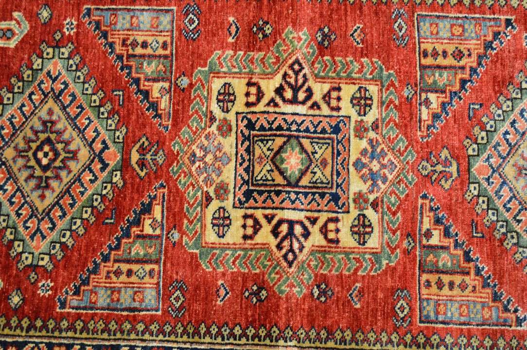 3' 3" x 4' 7" Pakistan Kazak Rug image 3