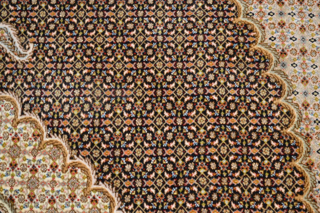 6' 4" x 10' 4" Vintage Tabriz Rug image 8