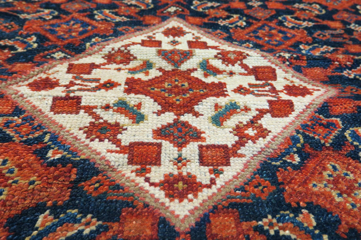 5' 0" x 6' 7" Persian Malayer Rug image 7