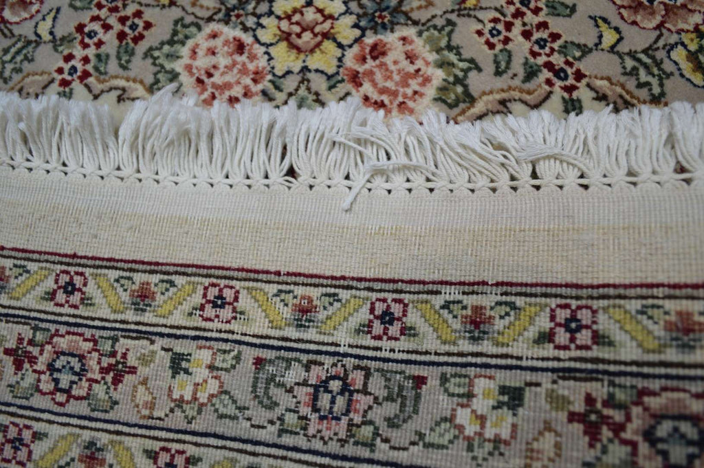 7' 8" x 10' 5" India Tabriz Rug image 12