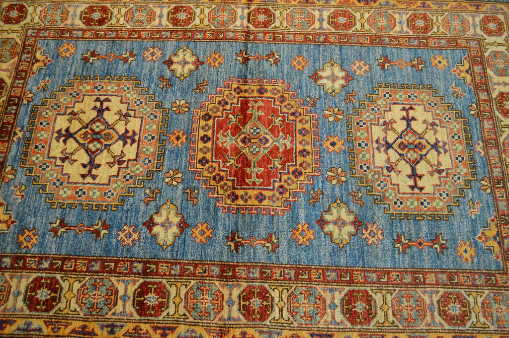3' 5" x 5' 2" Pakistan Kazak Rug image 6