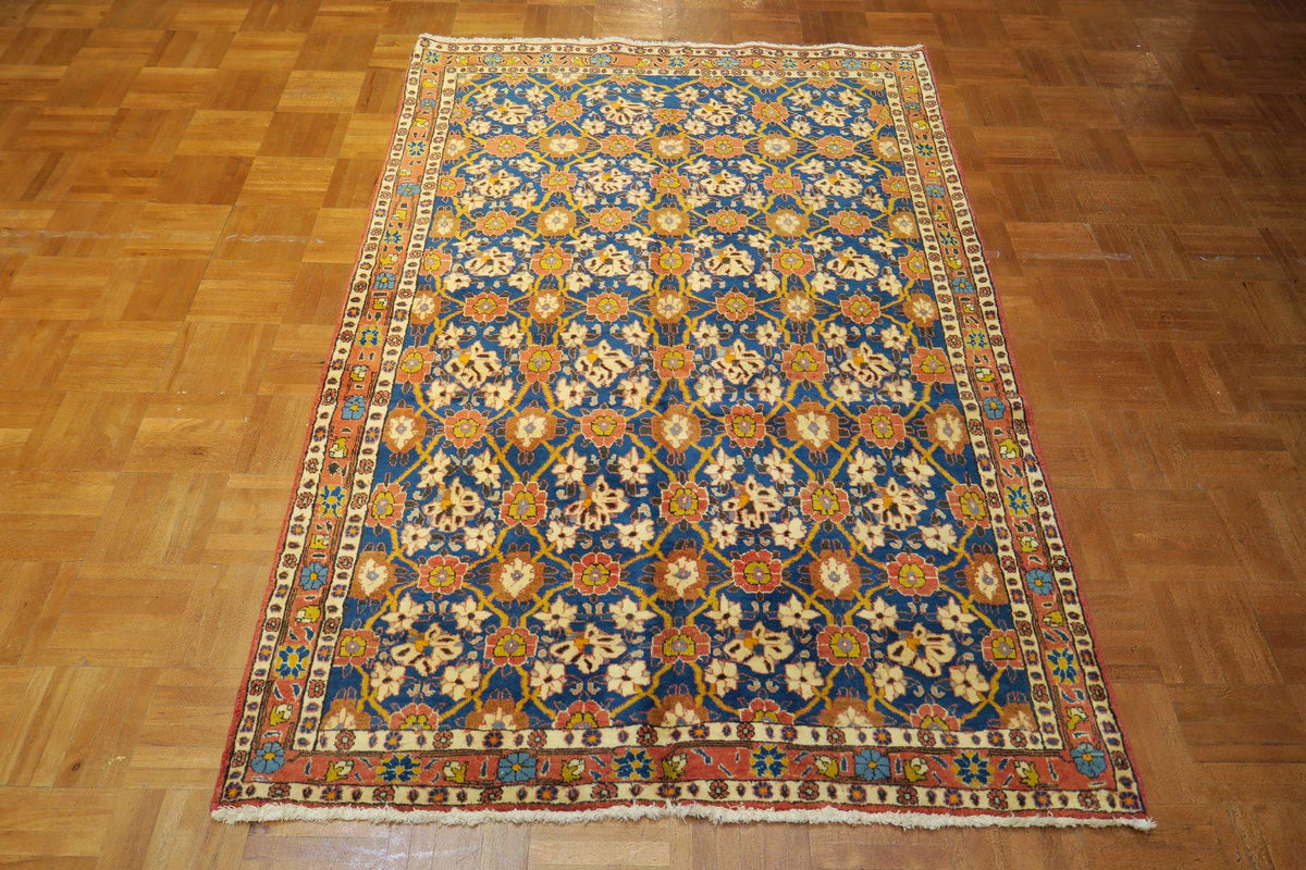 3' 6" x 5' 5" Persian Varavamin Rug image 6
