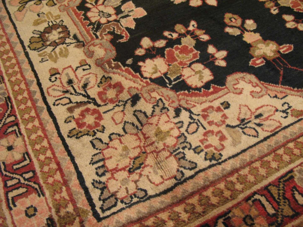 4' 2" x 6' 2" Persian Sarouk Rug image 12