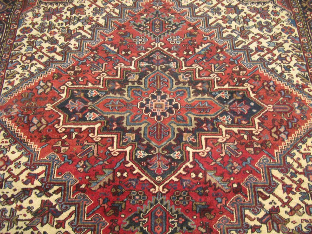 7' 5" x 8' 2" Persian Heriz Rug image 4