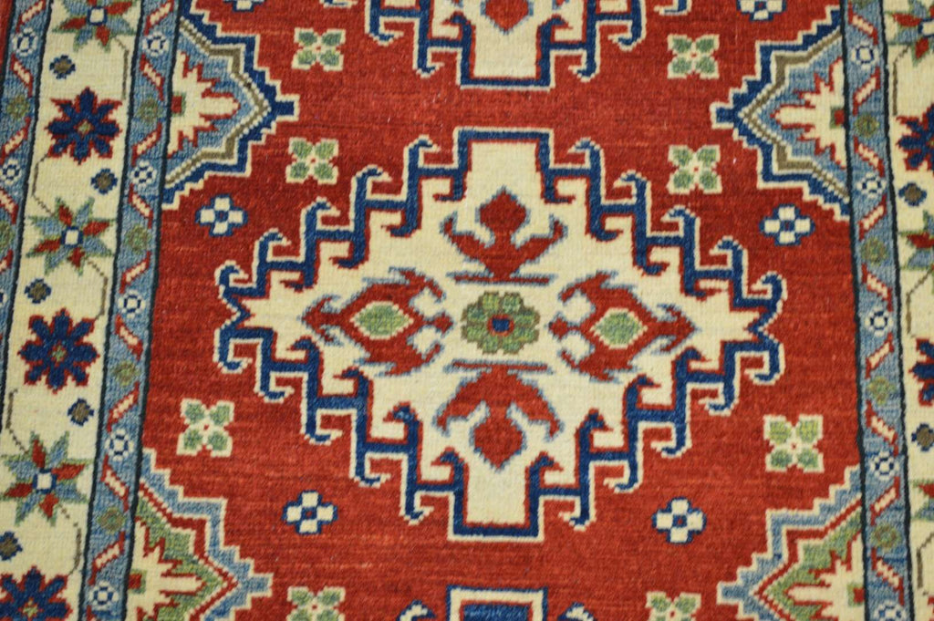 2' 8" x 8' 4" Pakistan Kazak Runner image 8