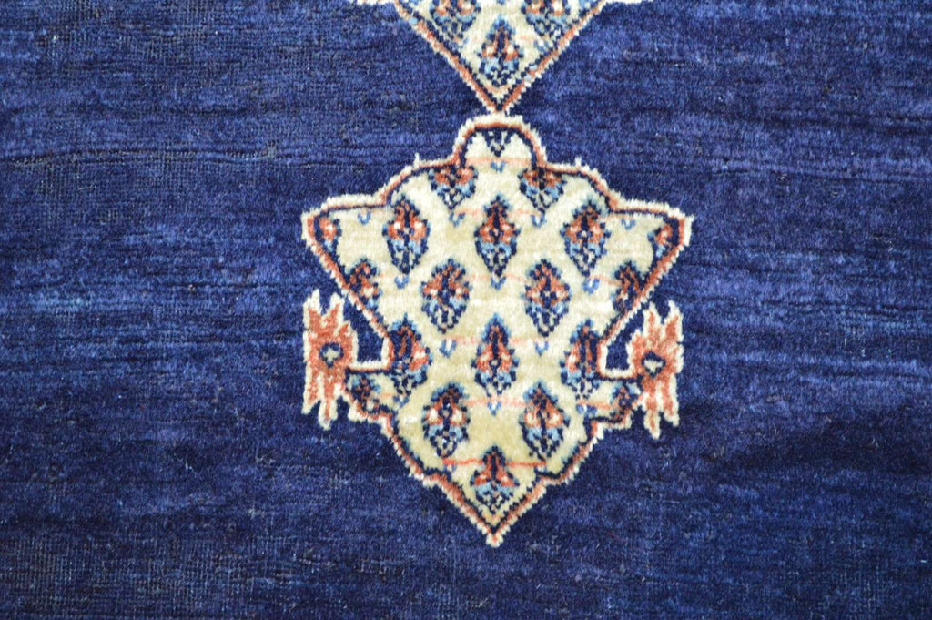 7' 3" x 10' 3" Persian Arak Rug image 5