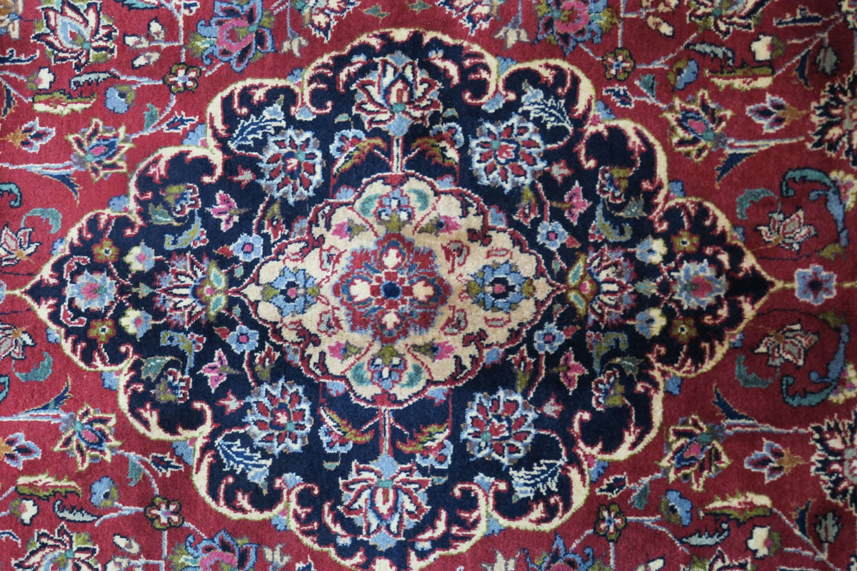 6'5'' x 10'3'' Persian Kashmar Rug image 3
