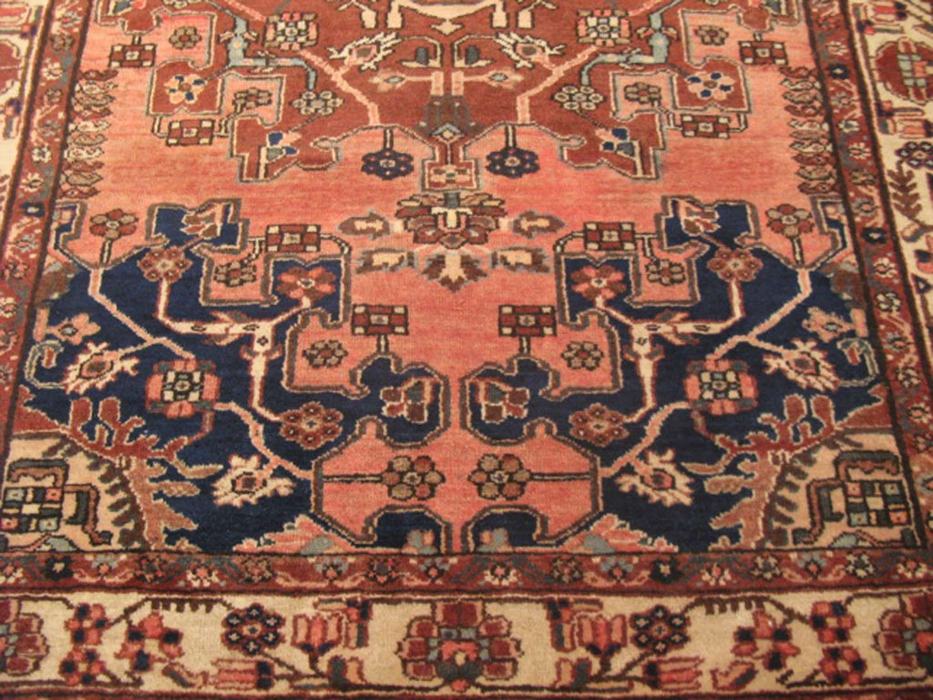 4' 4" x 6' 4" Persian Tafresh Rug image 3