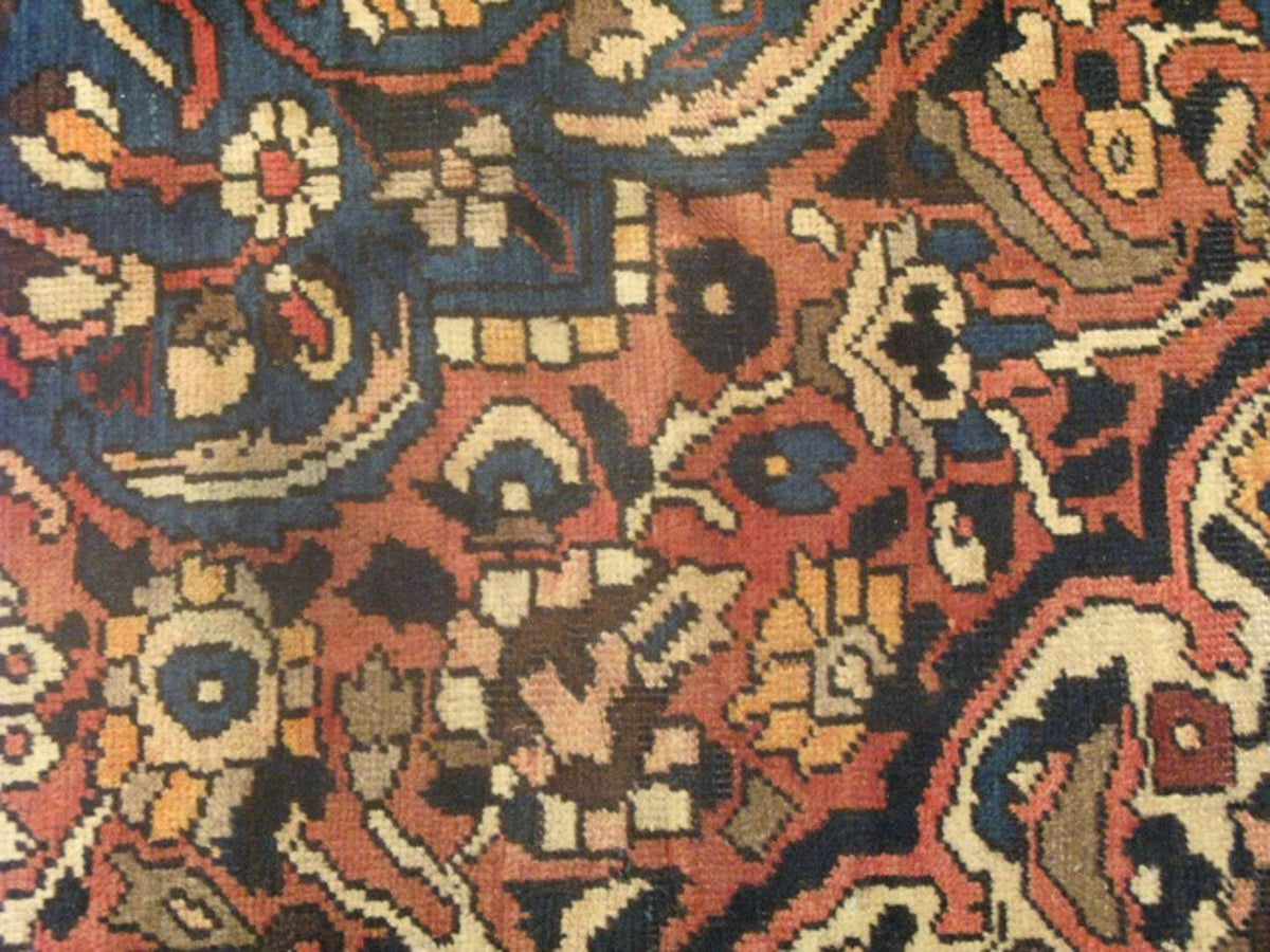 7' 0" x 10' 3" Persian Bakhtiari Rug image 3