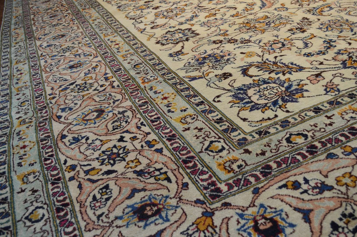 11' 3" x 13' 5" Persian Tabriz Rug image 2