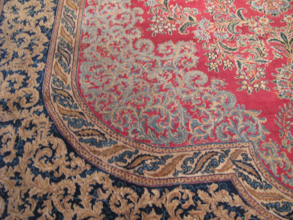 8' 9" x 11' 1" Persian Lavar Rug image 2