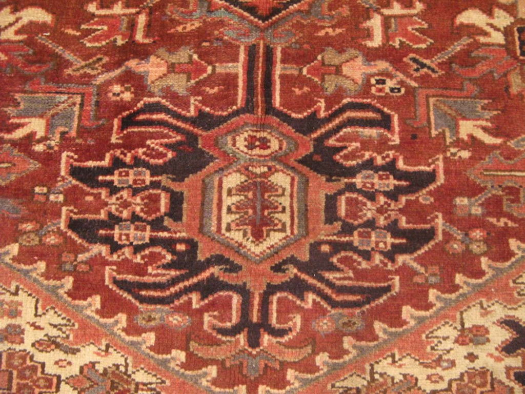 8' 0" x 11' 3" Persian Heriz Rug image 10