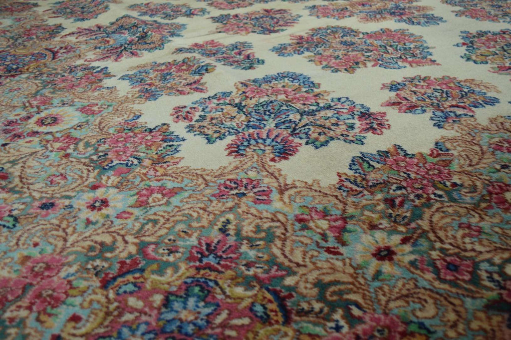 8' 5" x 12' 4" USA Karastan Rug image 7