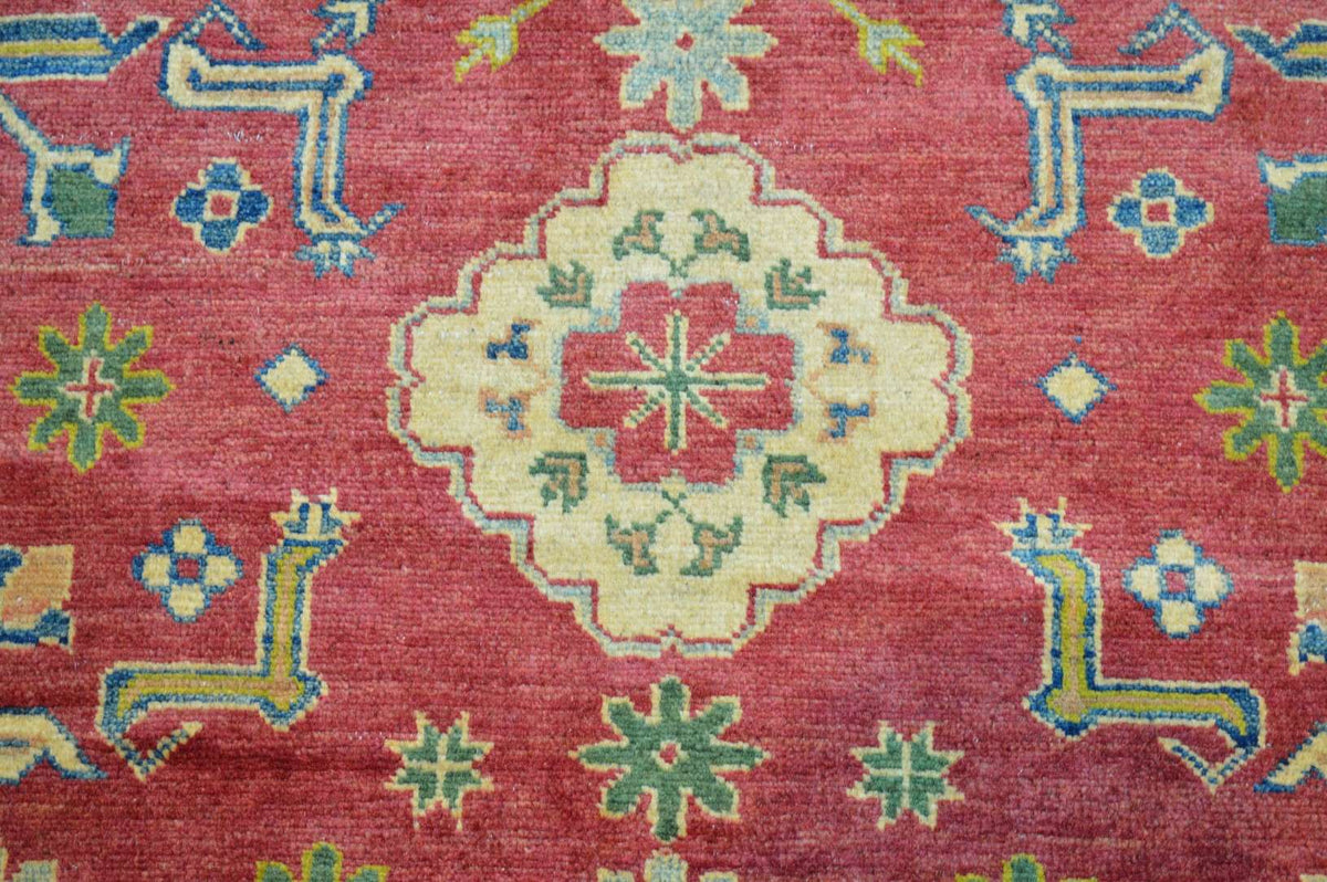 4' 3" x 6' 2" Pakistan Kazak Rug image 5