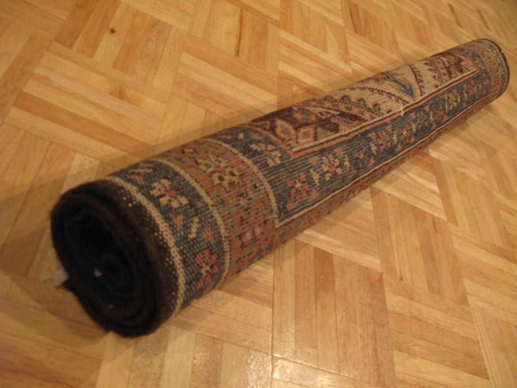 3' 6" x 4' 1" Persian Lori Rug image 11