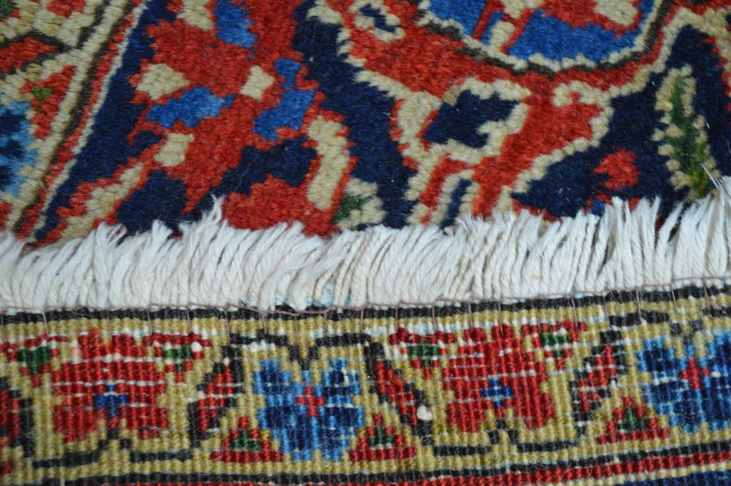 9' 1" x 11' 9" Persian Heriz Rug image 12