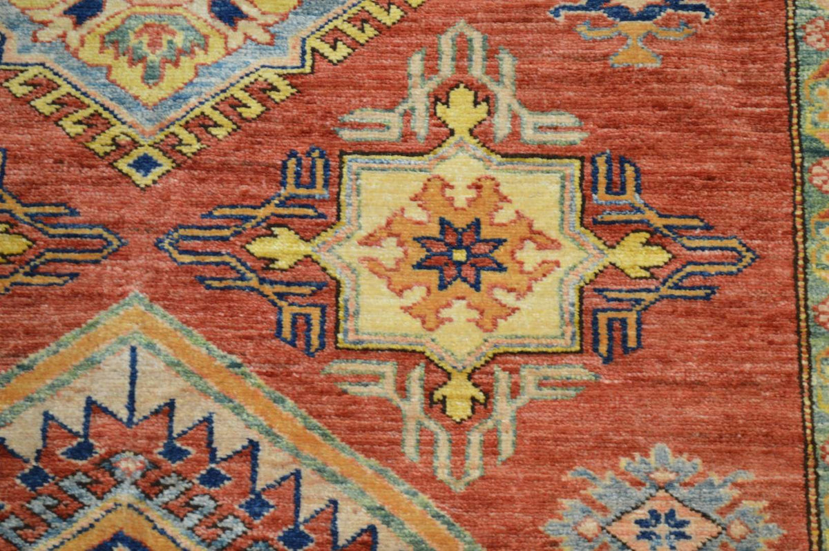 4' 8" x 6' 2" Pakistan Kazak Rug image 5