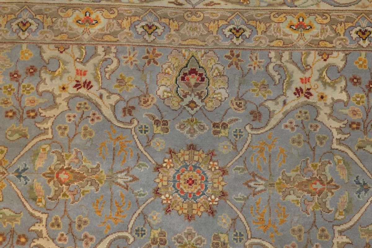 8' 0" x 8' 0" India Sultanabad Square Rug image 7