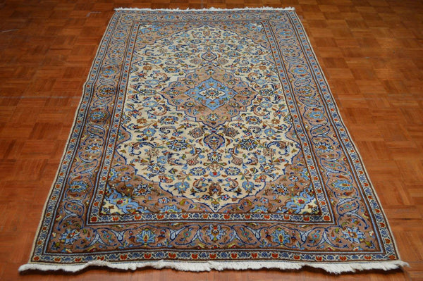 4' 8" x 8' 3" Persian Kashan Rug image 1