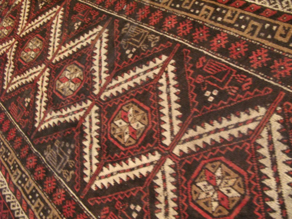4' 4" x 6' 9" Persian Belouch Rug image 3