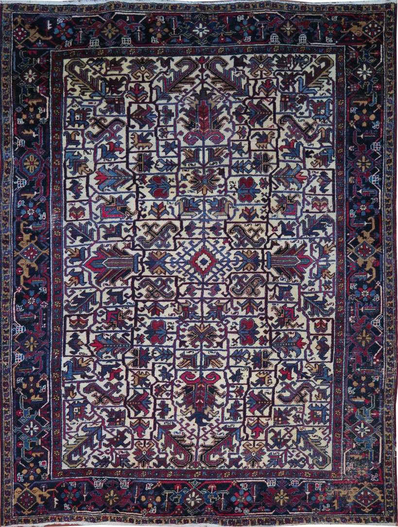 8' 2" x 10' 5" Persian Heriz Rug image 0