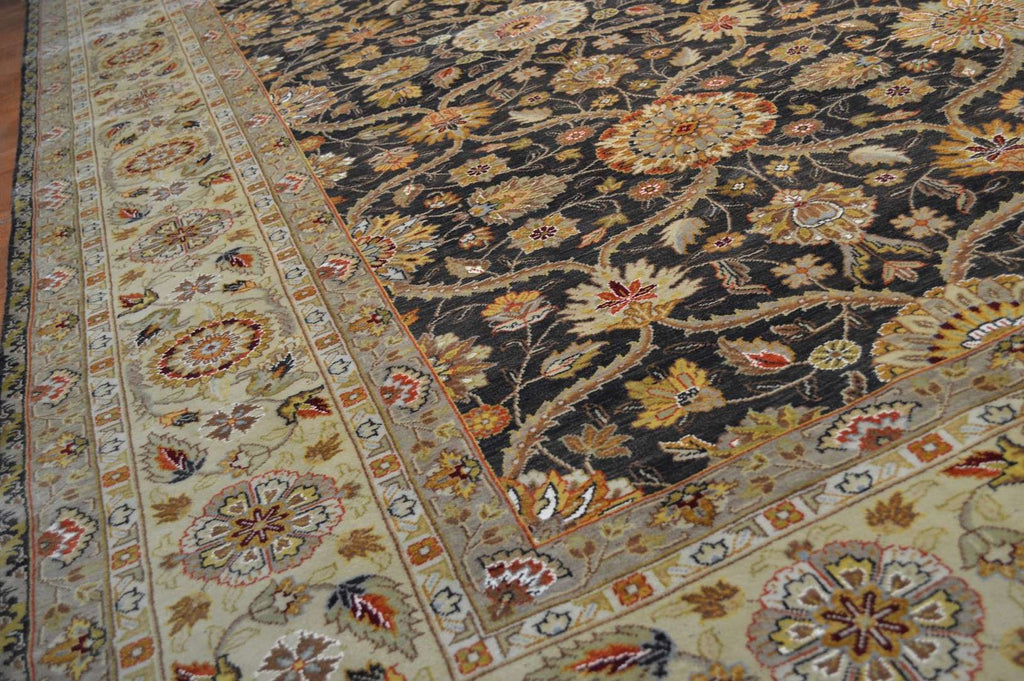 7' 9" x 9' 9" India Agra Rug image 2