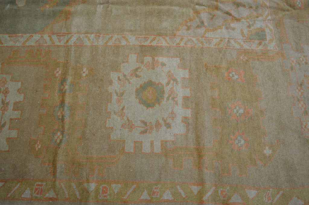 10' 7" x 13' 8" Turkish Oushak Rug image 2