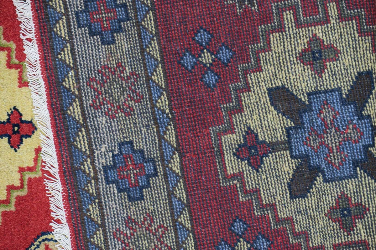 4' 0" x 6' 0" India Kazak Rug image 1