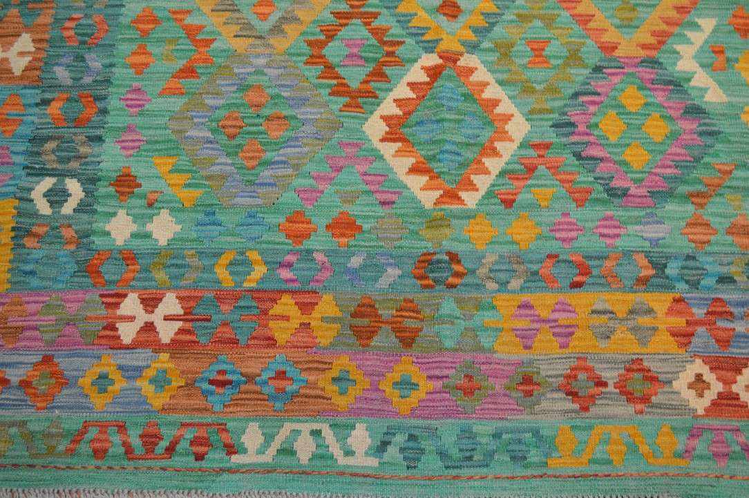 6' 6" x 9' 5" India Kilim Rug image 7