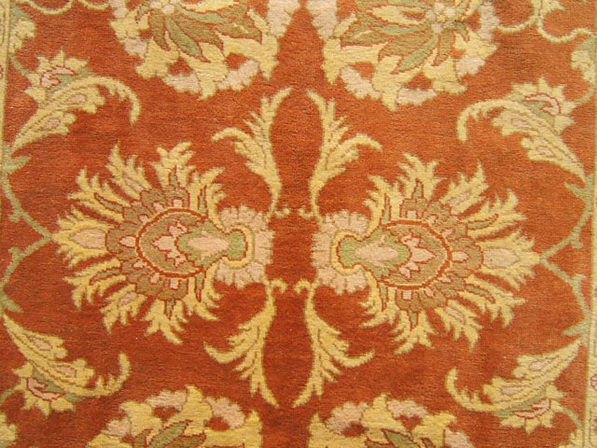 5' 2" x 7' 1" Persian Sultanabad Rug image 4