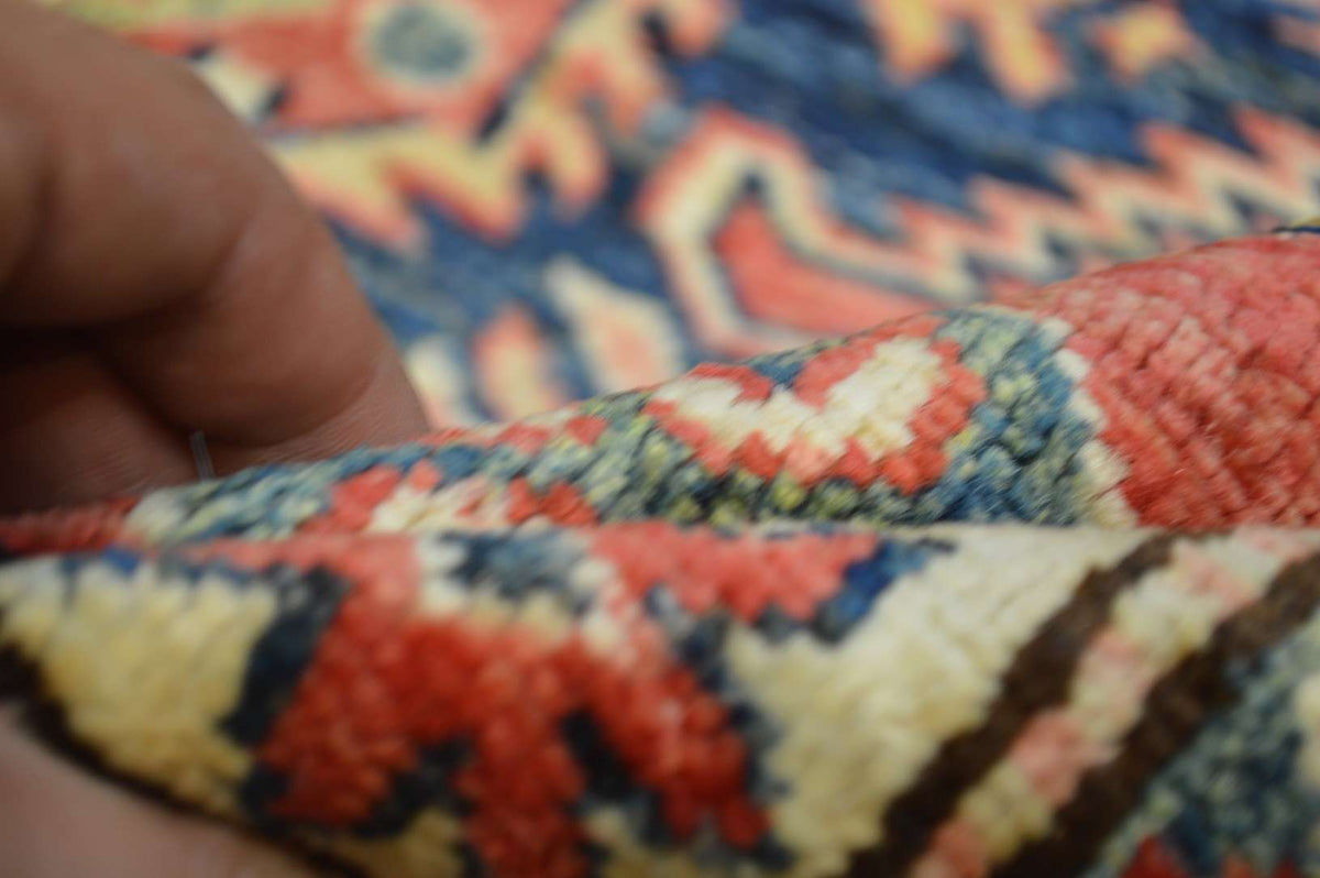 4' 0" x 6' 1" Pakistan Kazak Rug image 10