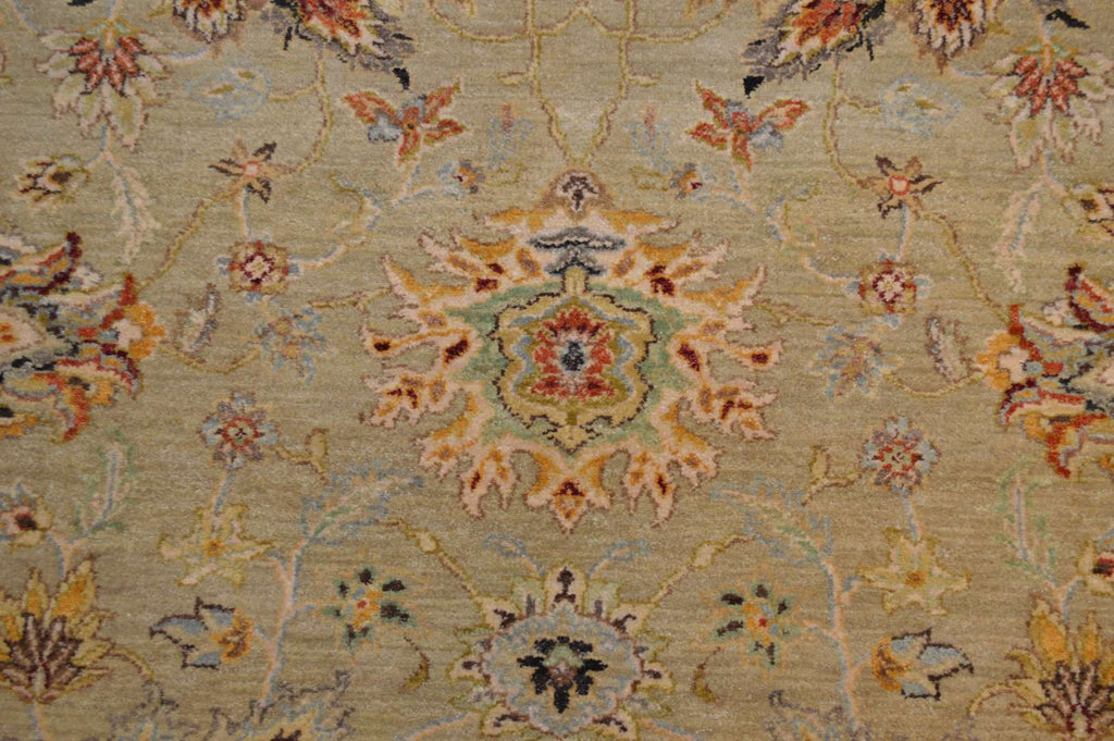 8' 0" x 9' 9" India Sultanabad Rug image 7