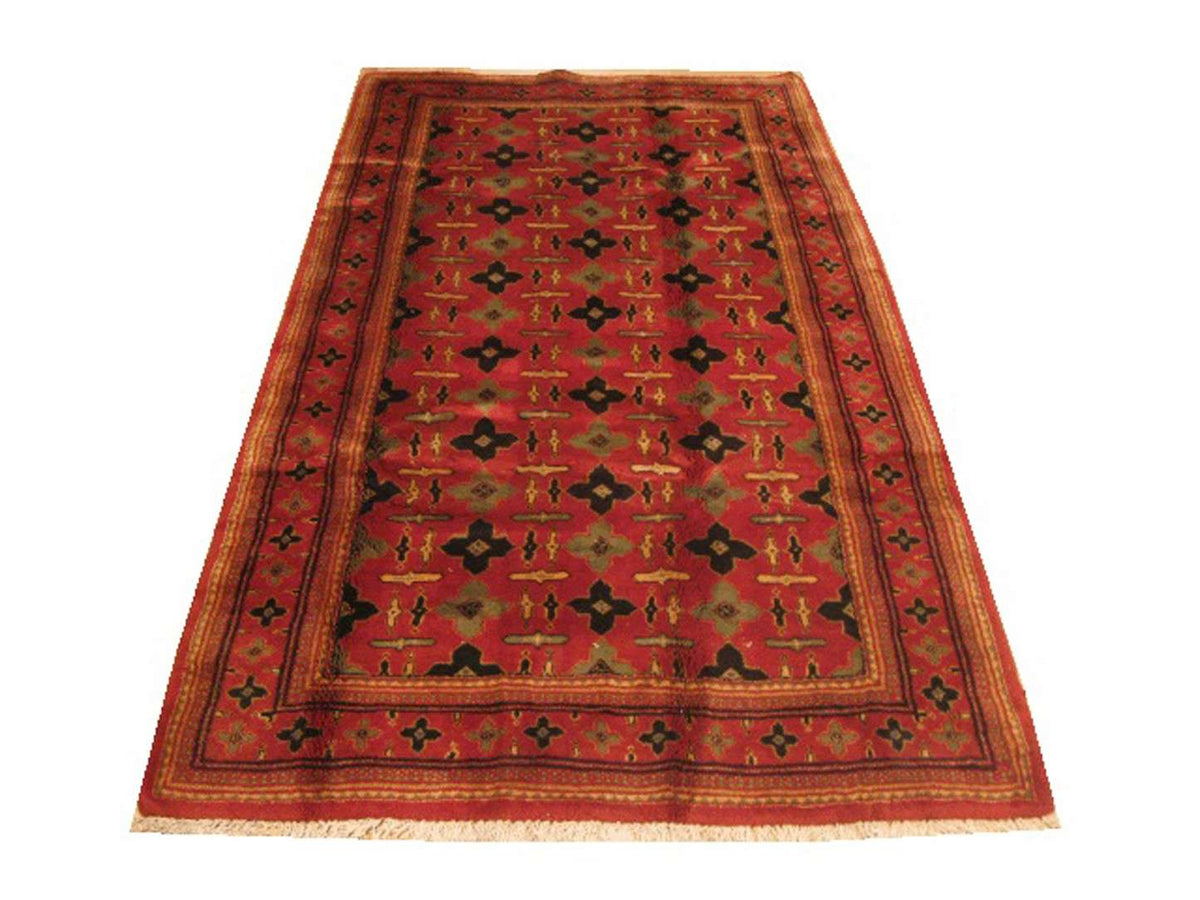 4' 4" x 8' 2" Persian Hamadan Rug image 0