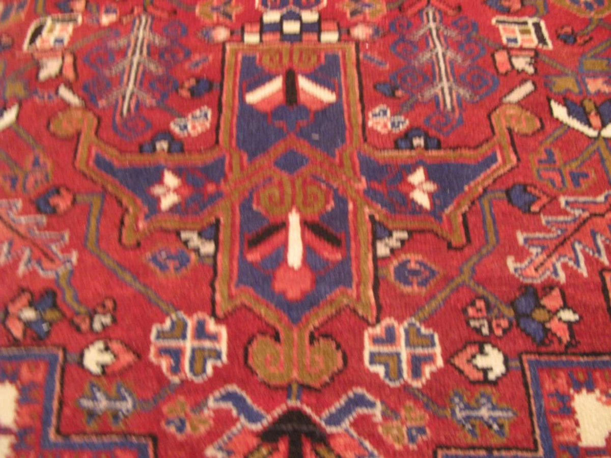 8' 0" x 11' 8" Persian Heriz Rug image 2