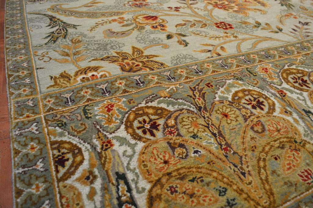 8' 1" x 9' 9" India Sultanabad Rug image 4