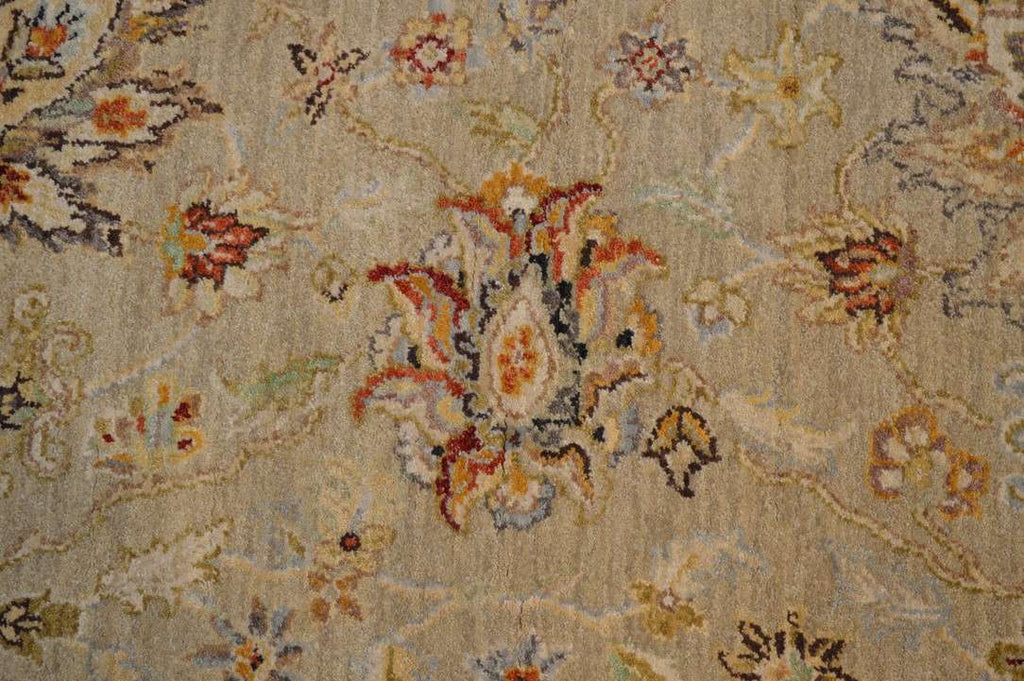 8' 0" x 8' 3" India Sultanabad Square Rug image 4