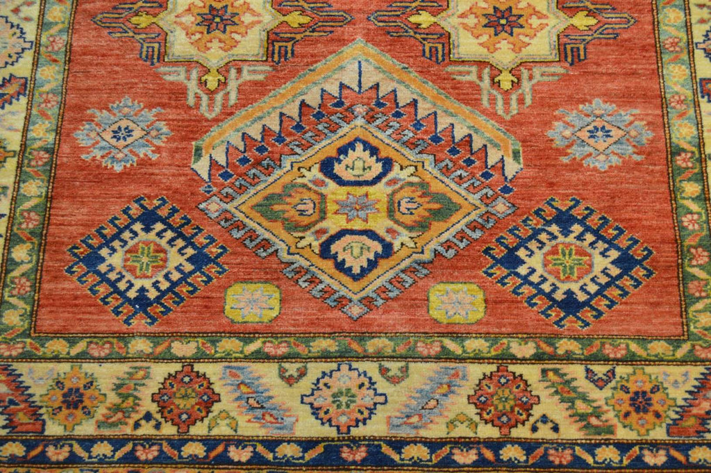 4' 8" x 6' 2" Pakistan Kazak Rug image 9