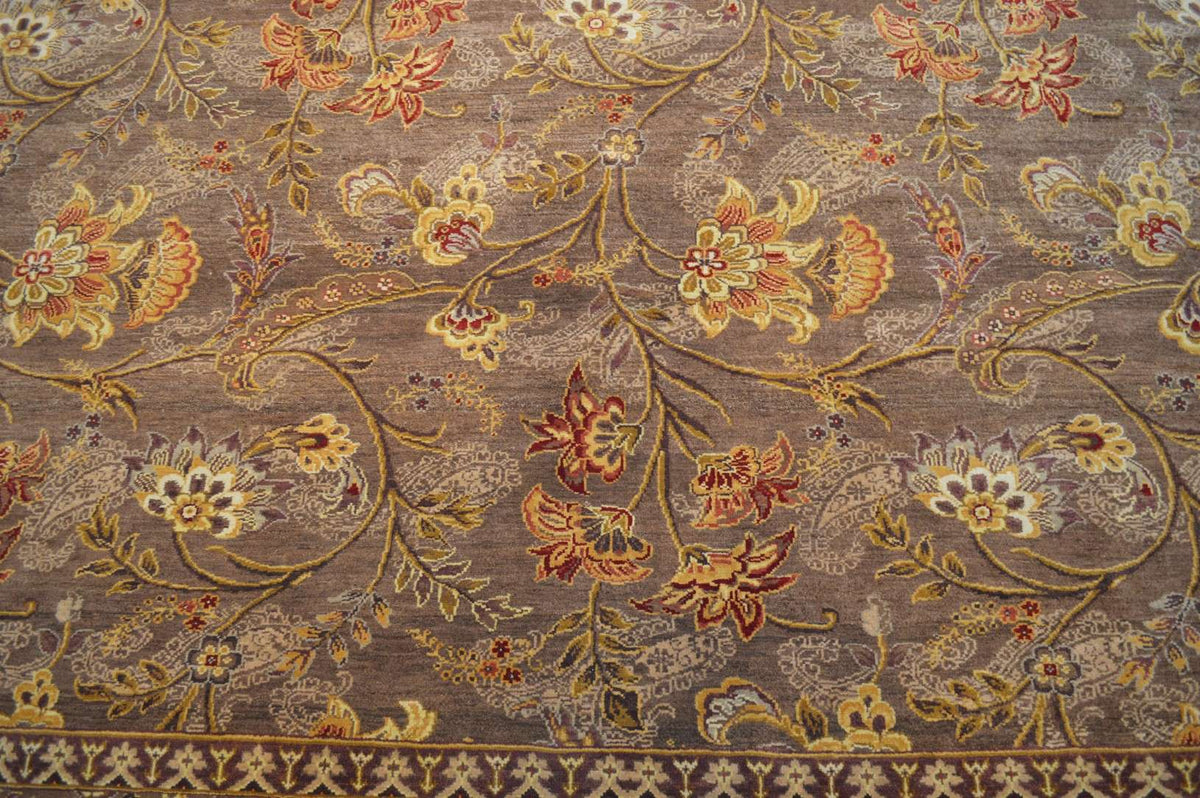 8' 0" x 10' 0" India Sultanabad Rug image 2