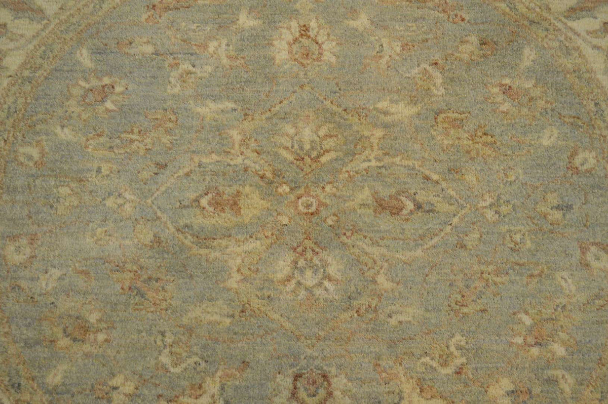 4' 1" x 4' 1" Pakistan Peshawar Round Rug image 6