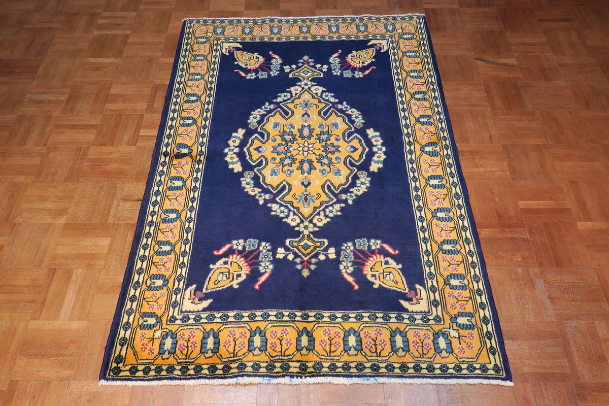 3' 3" x 4' 8" Persian Shahreza Rug image 5