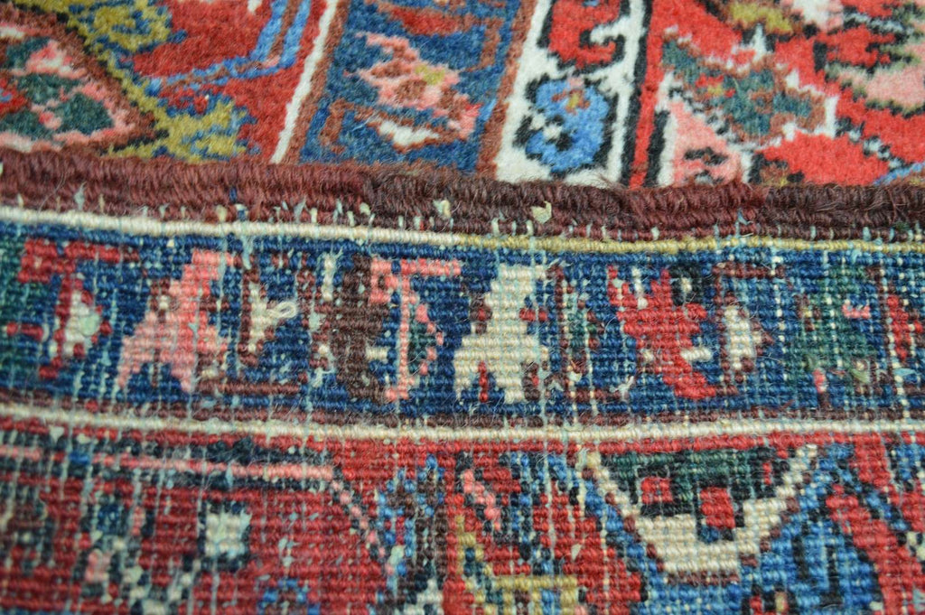 7' 8" x 10' 8" Persian Heriz Rug image 12