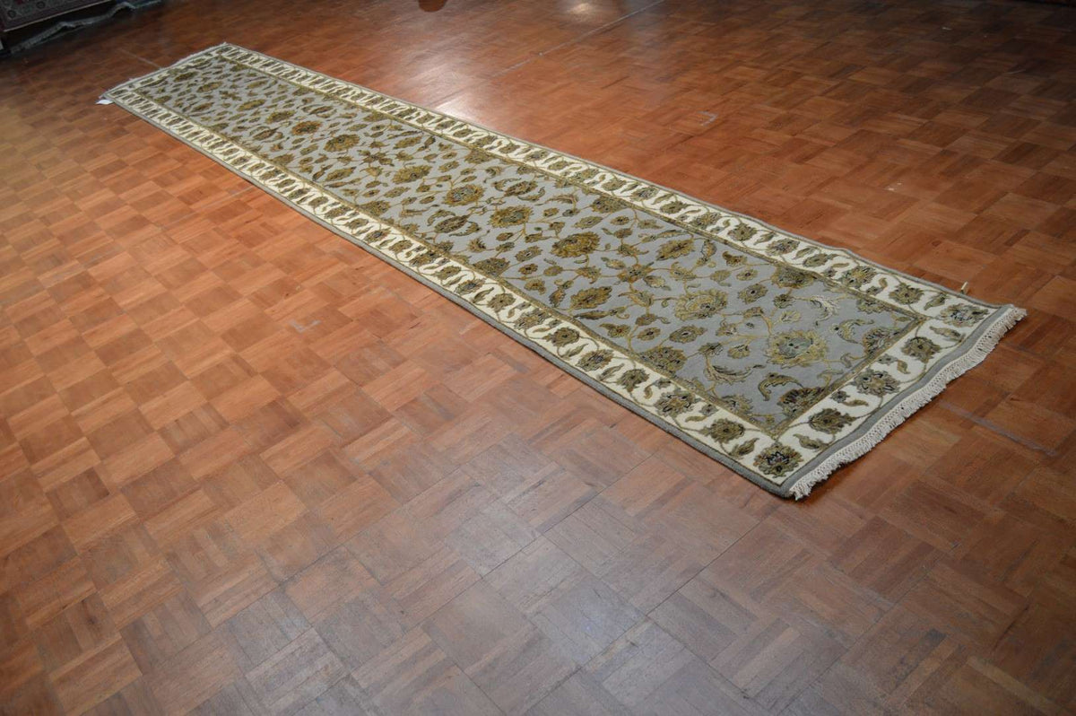 2' 7" x 15' 8" India Jaipur Runner image 3