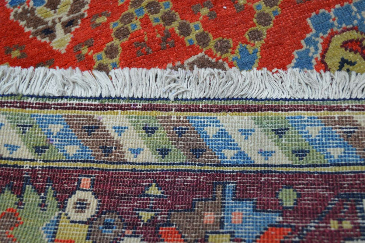 4' 5" x 7' 1" Caucasian Shirvan Rug image 12