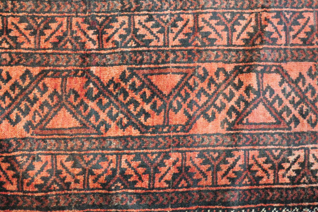 3' 2" x 6' 1" Persian Baluch Rug image 1
