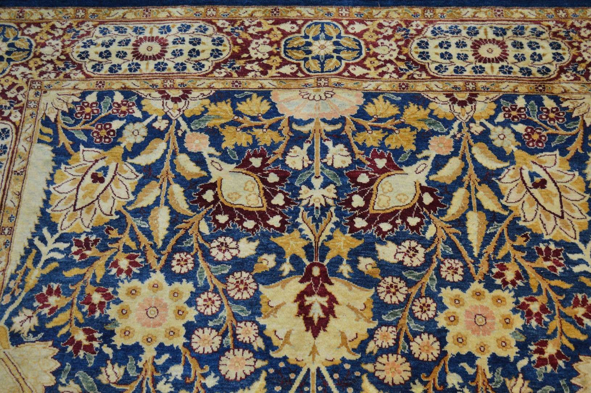 4' 1" x 6' 3" Pakistan Mogul Rug image 9