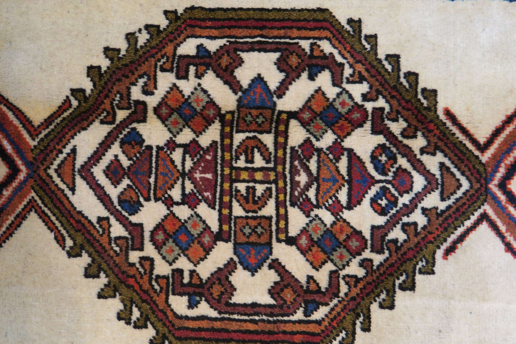 2' 6" x 9' 8" Persian Ardabil Runner image 9