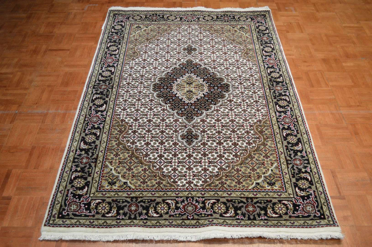 4' 3" x 6' 2" India Bijar Rug image 1