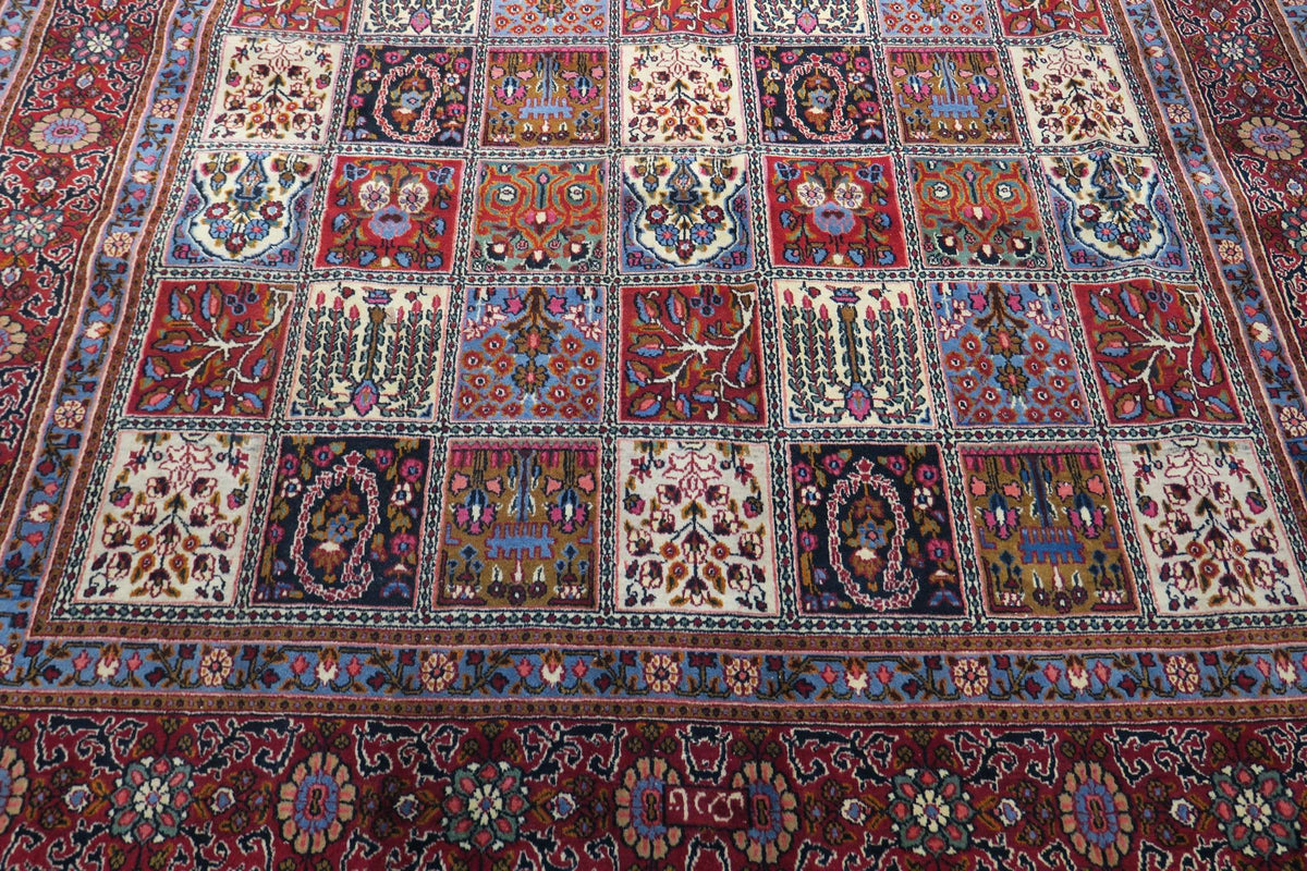 6' 9" x 10' 2" Persian Moud Rug image 2
